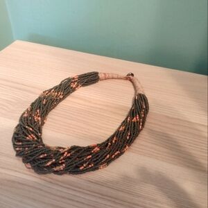 LOFT Forest Green and Peach Multi Strand Necklace 😍